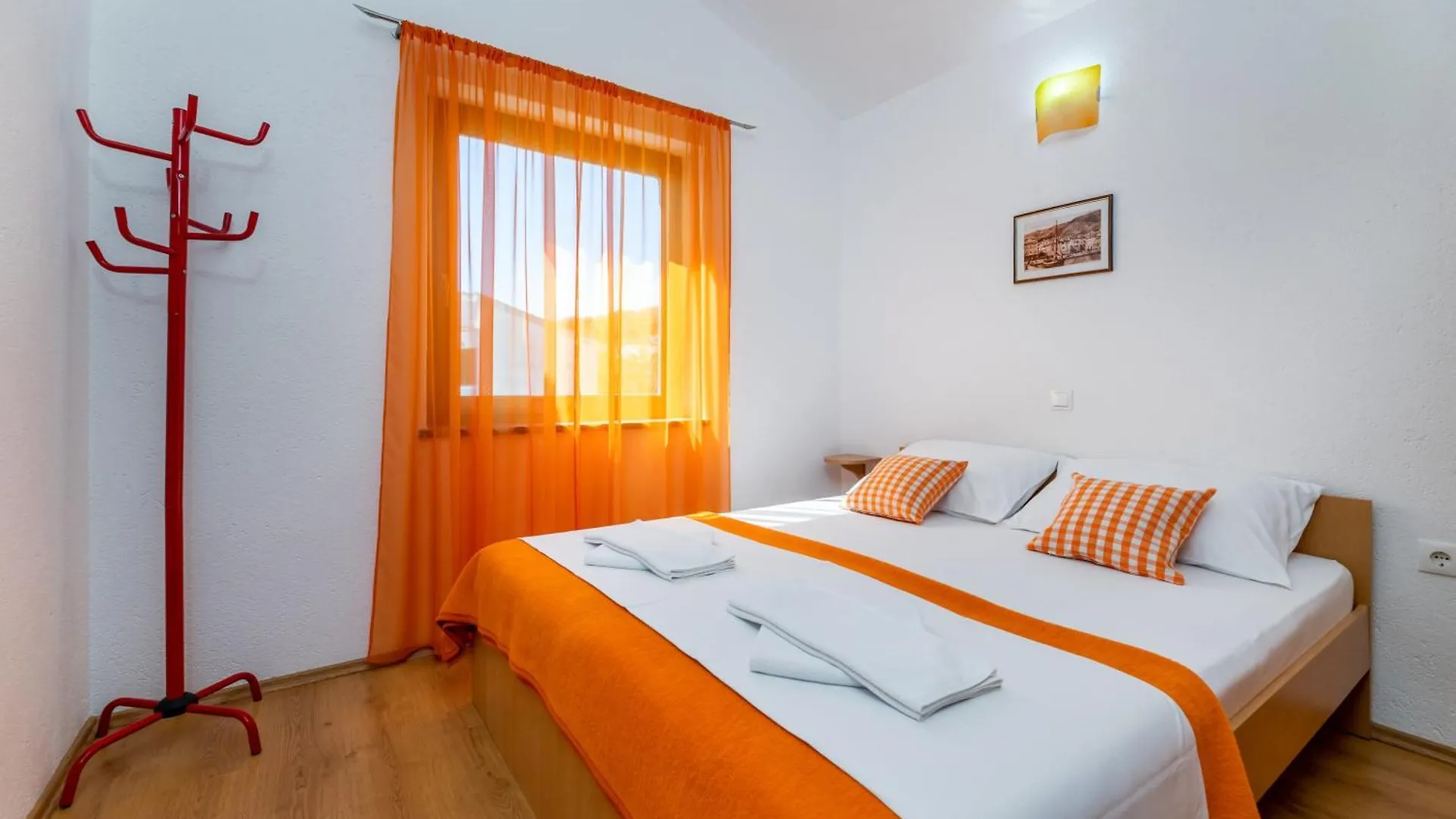 Apartments Romanse Baska