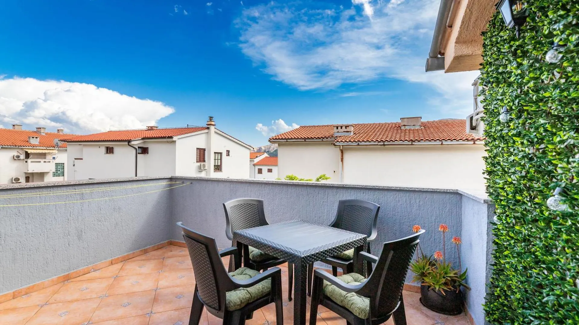 Apartments Romanse Baska קרואטיה