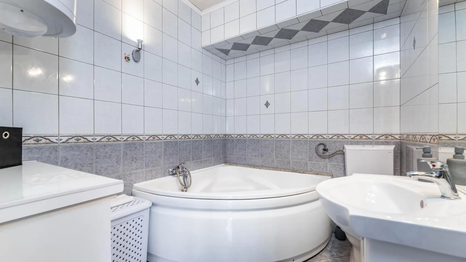 Apartments Romanse Baska